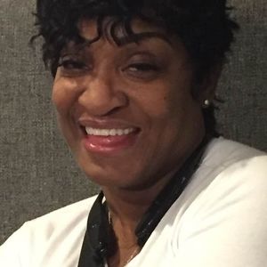 Meet your Posher, Juanita